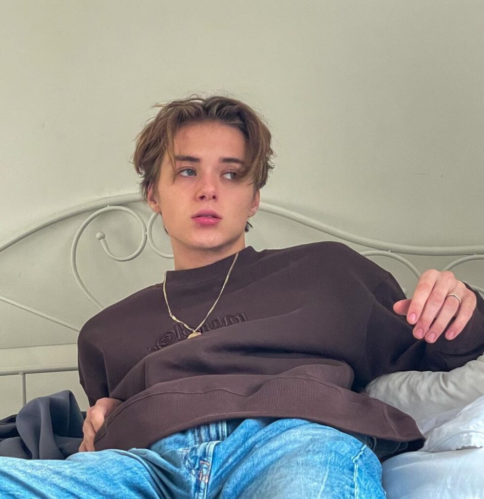 Handsome boy picture